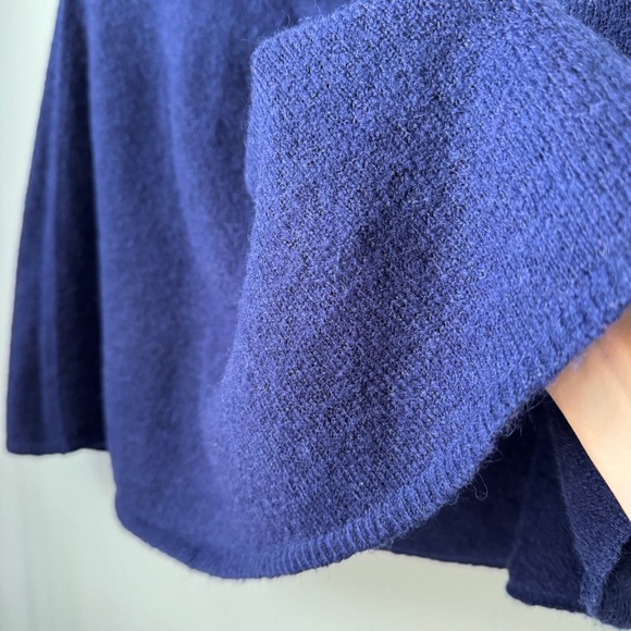 Navy Poncho Soft Sweater w/Turtleneck EUC - Picture 8 of 17